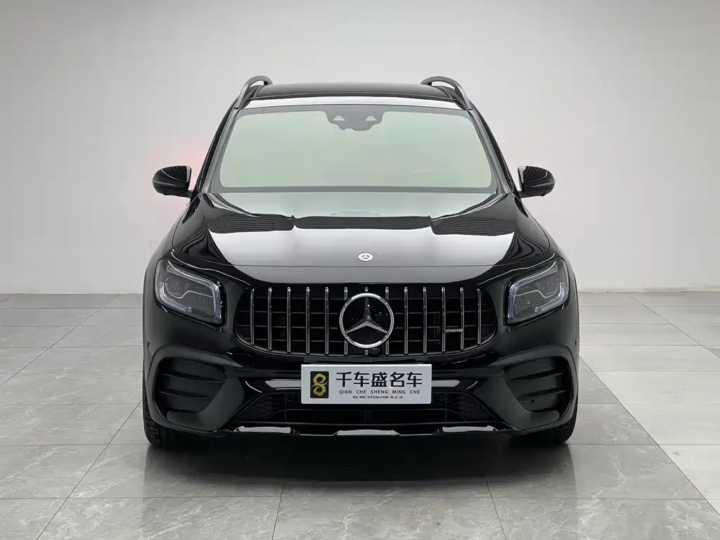 Mercedes-Benz GLB AMG — фото 4