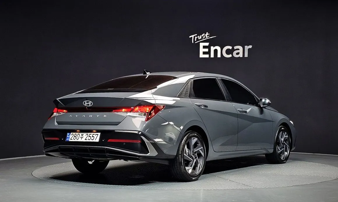 Hyundai AVANTE — фото 6