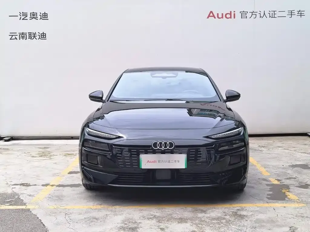 Audi A6L e-tron — фото 8