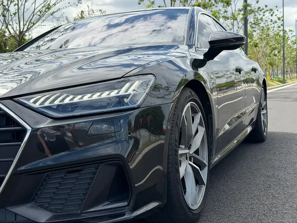 Audi A7 — фото 5