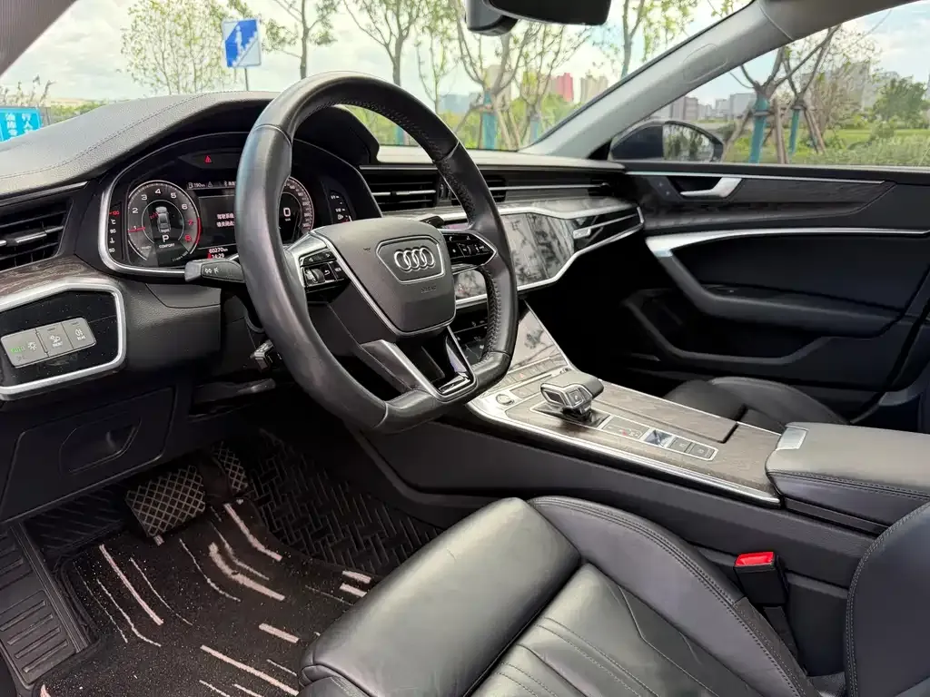 Audi A7 — фото 6