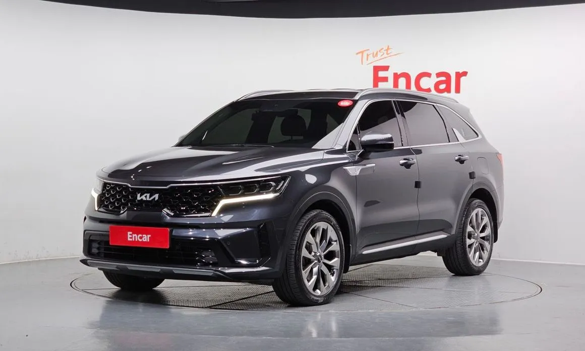 Kia Sorento — фото 1