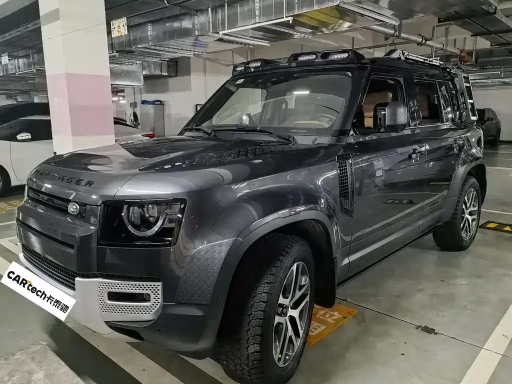 Land Rover Defender — фото 1