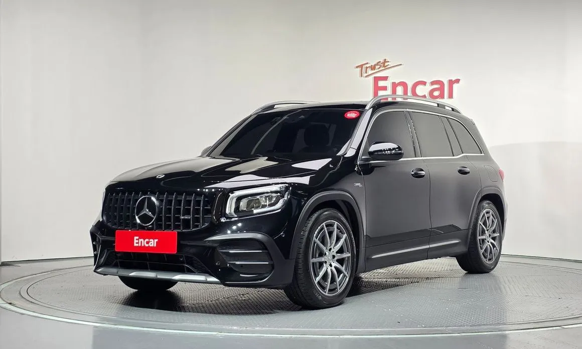Mercedes-Benz GLB-Class — фото 1