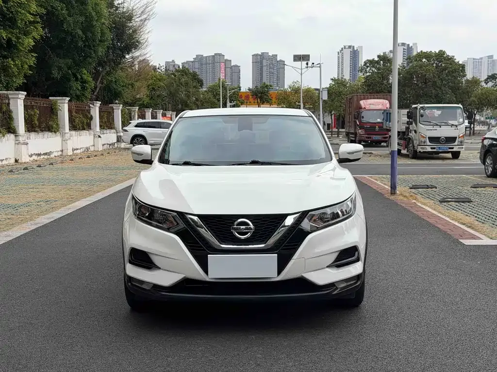 Nissan Qashqai — фото 3