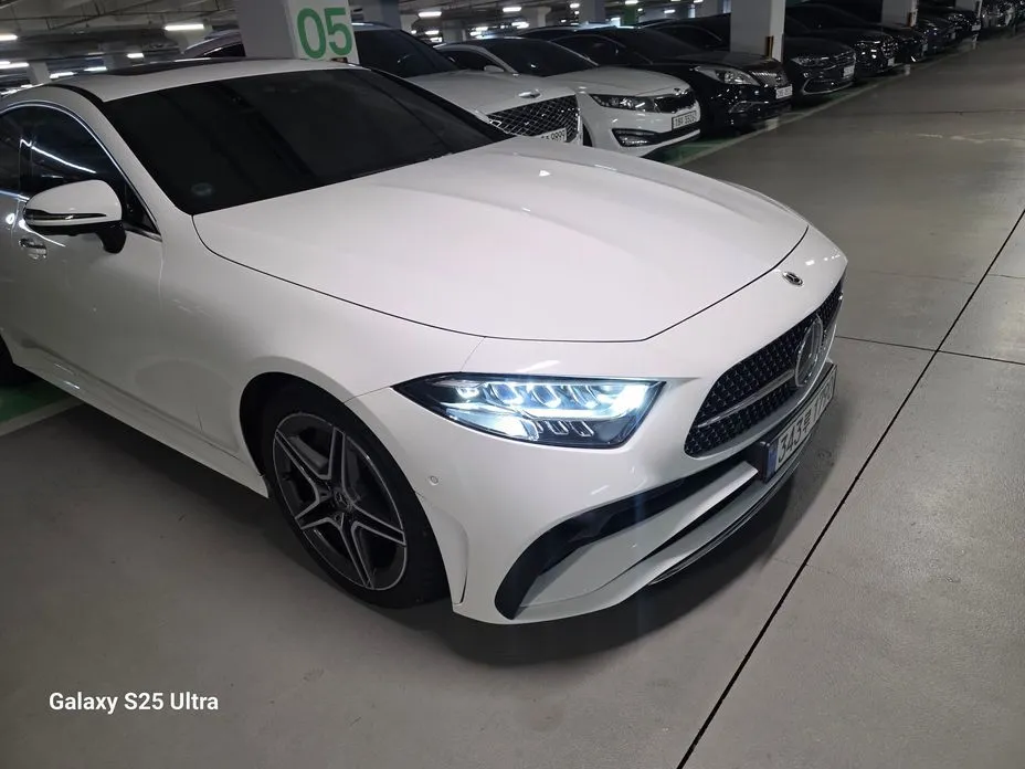 Mercedes-Benz CLS-Class — фото 1