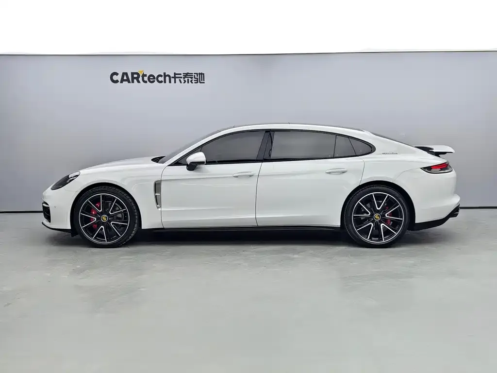 Porsche Panamera — фото 4