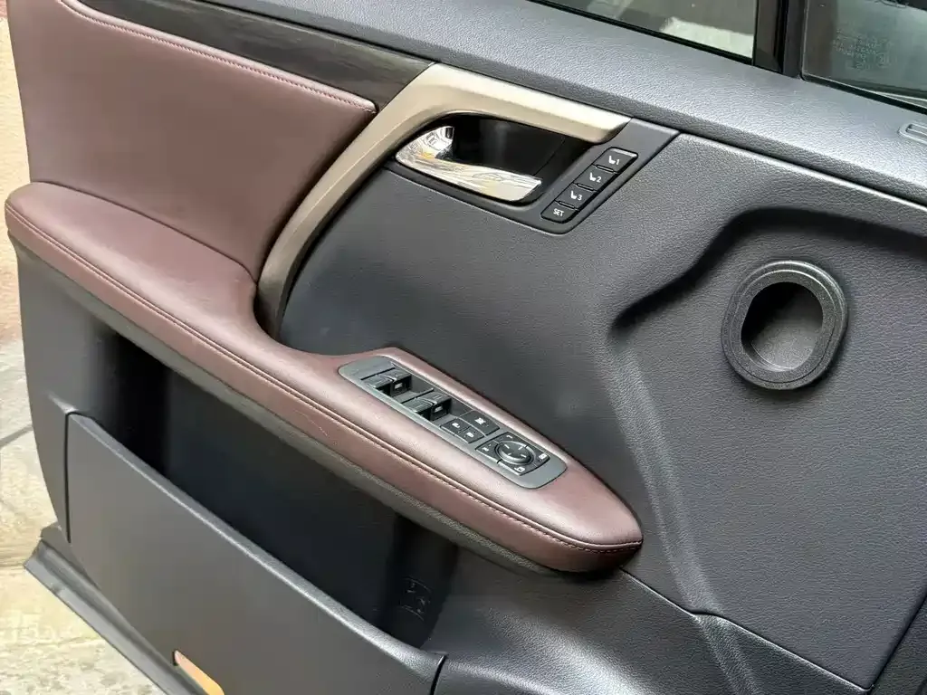 Lexus RX — фото 9