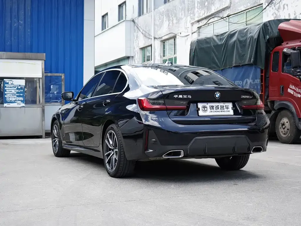 BMW 3 Series — фото 10