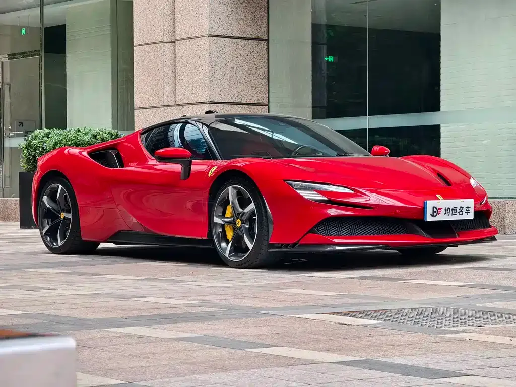 Ferrari SF90 — фото 1