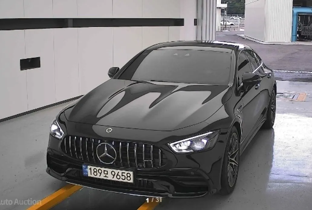 Mercedes-Benz AMG GT — фото 1