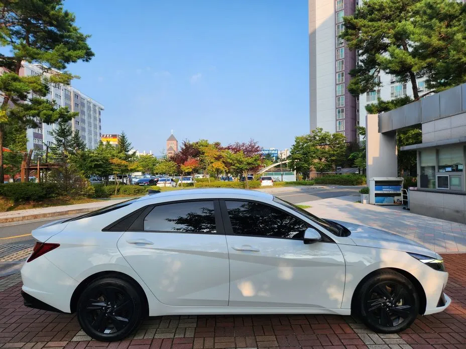 Hyundai AVANTE — фото 7