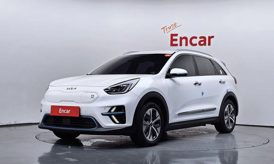 Kia Niro — фото 1