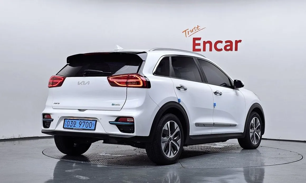 Kia Niro — фото 6
