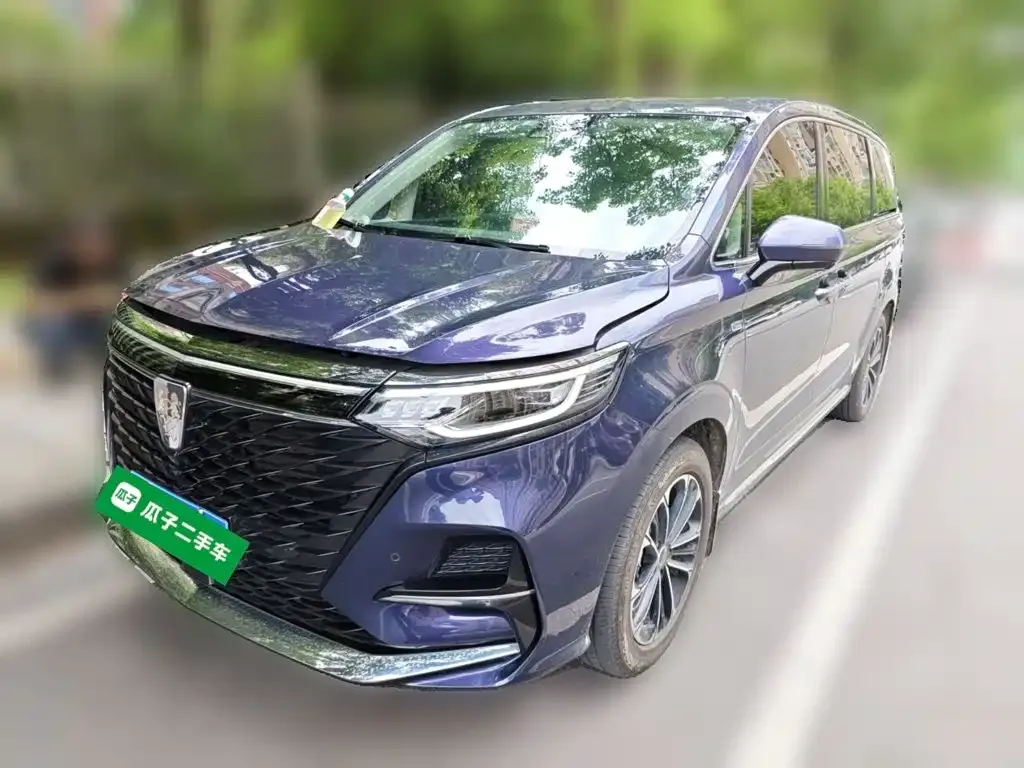 Roewe iMAX8 — фото 1