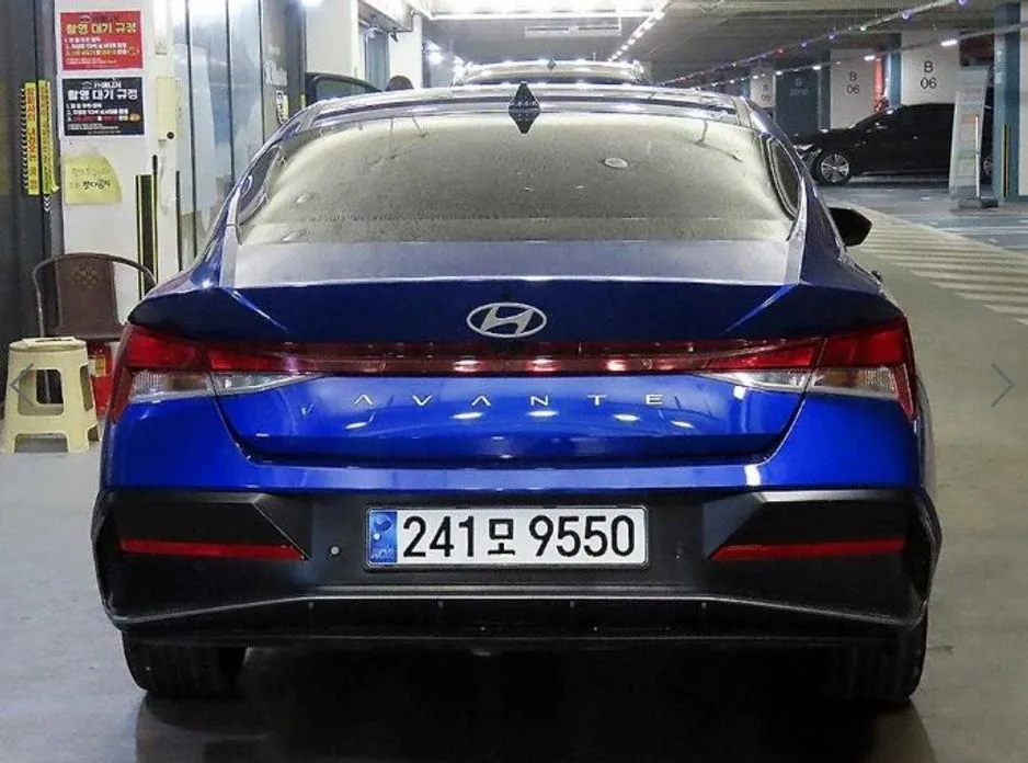 Hyundai AVANTE — фото 4
