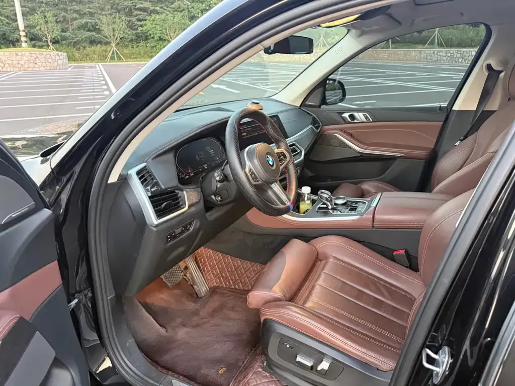 BMW X5 (Import) — фото 2
