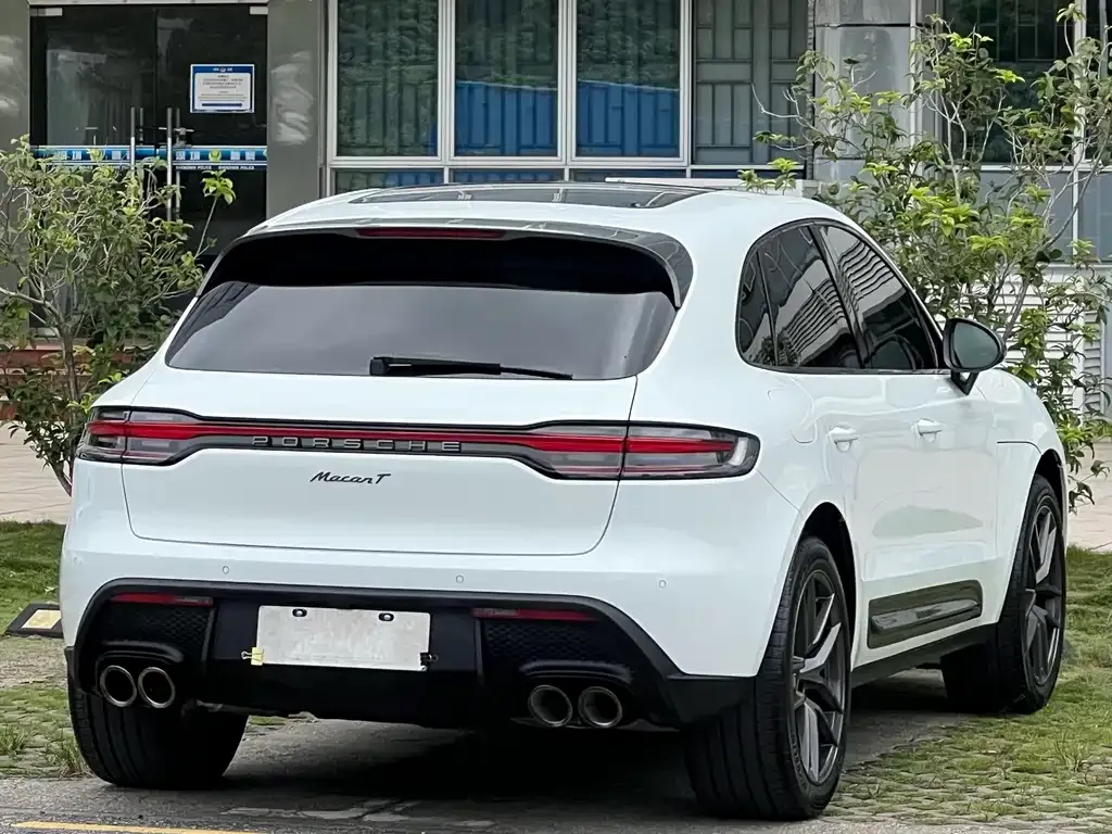 Porsche Macan — фото 7