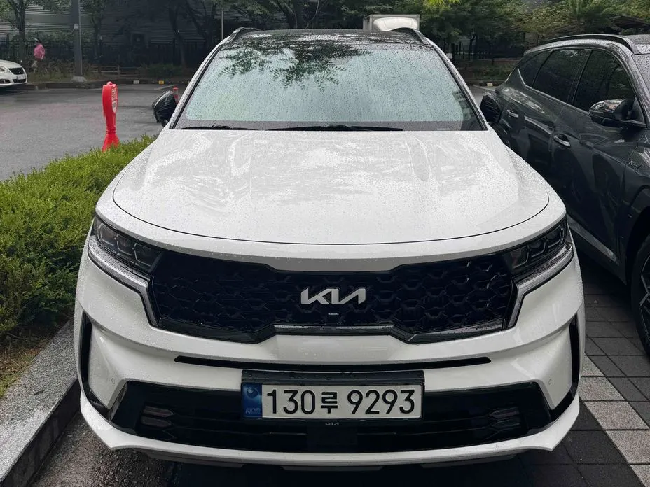 Kia Sorento — фото 1