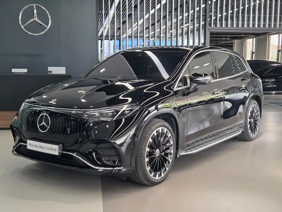 Mercedes-Benz EQS — фото 1