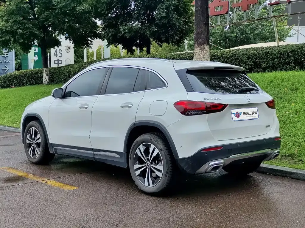 Mercedes-Benz GLA — фото 7