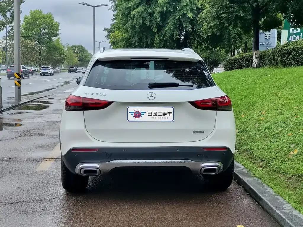 Mercedes-Benz GLA — фото 8