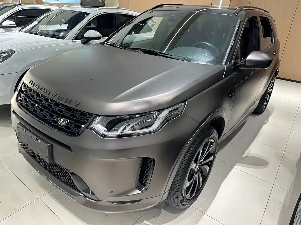 Land Rover Discovery Sport — фото 1
