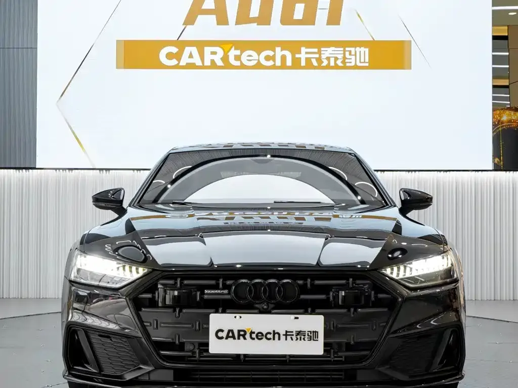 Audi A7L — фото 6