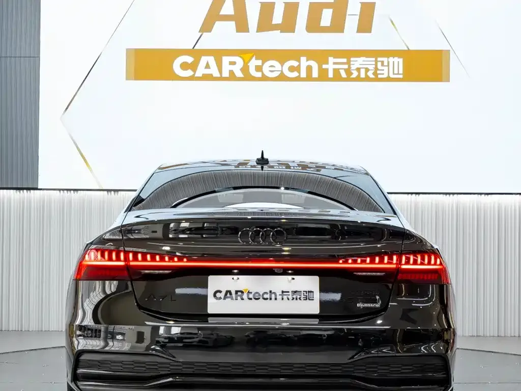 Audi A7L — фото 3