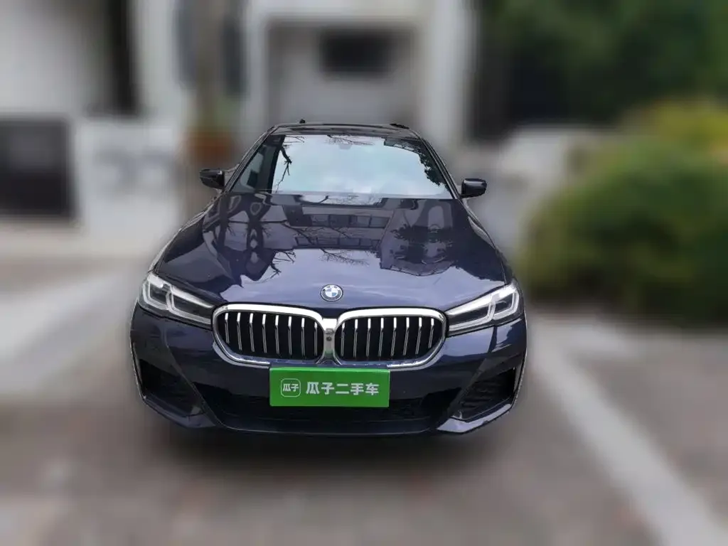BMW 5 Series — фото 2