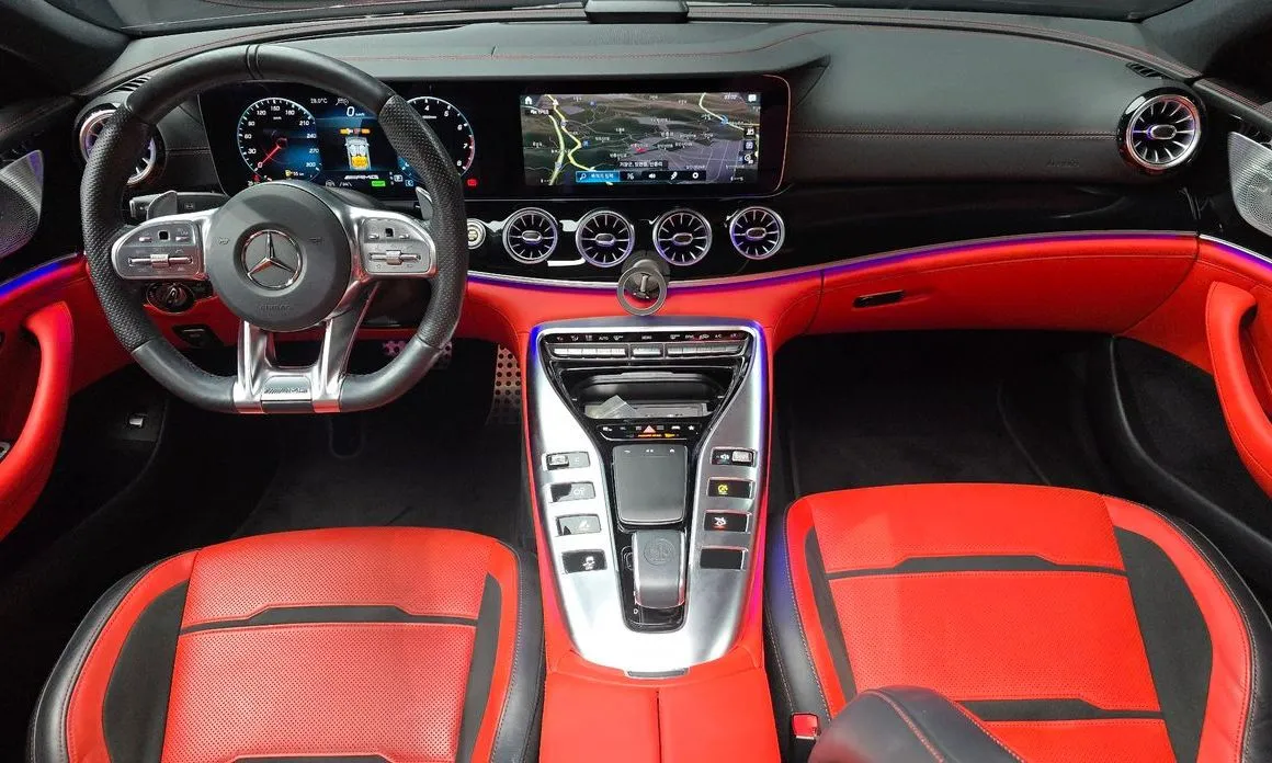 Mercedes-Benz AMG GT — фото 8