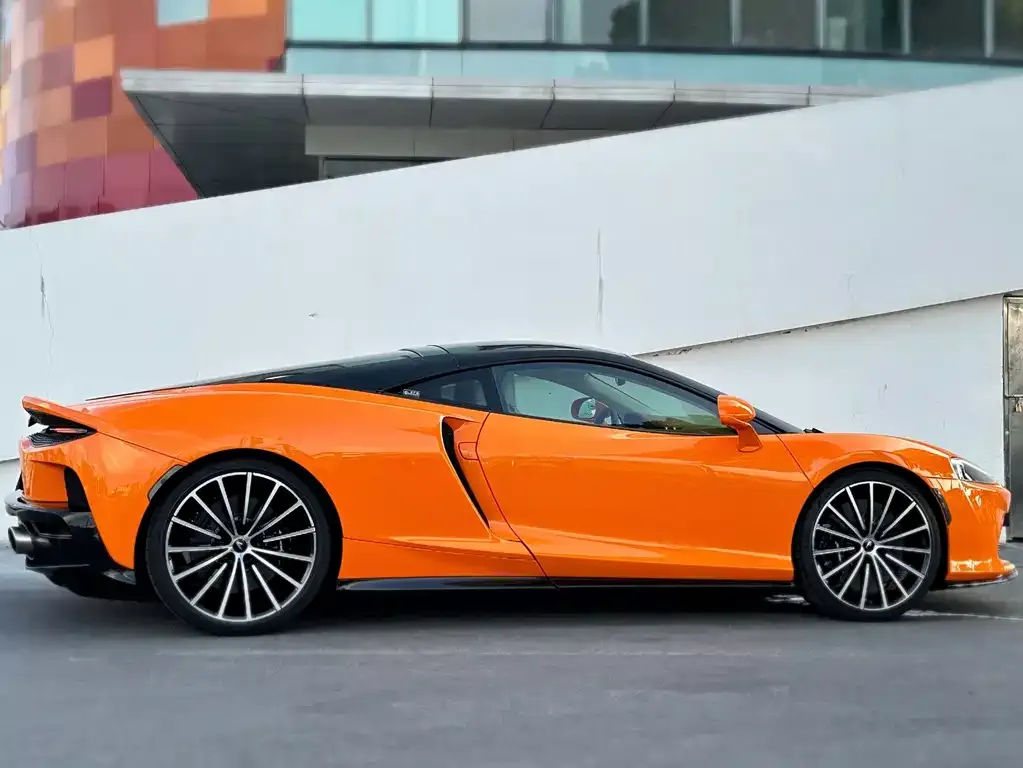 McLaren GT — фото 2
