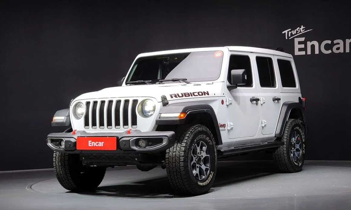 Jeep Wrangler — фото 1