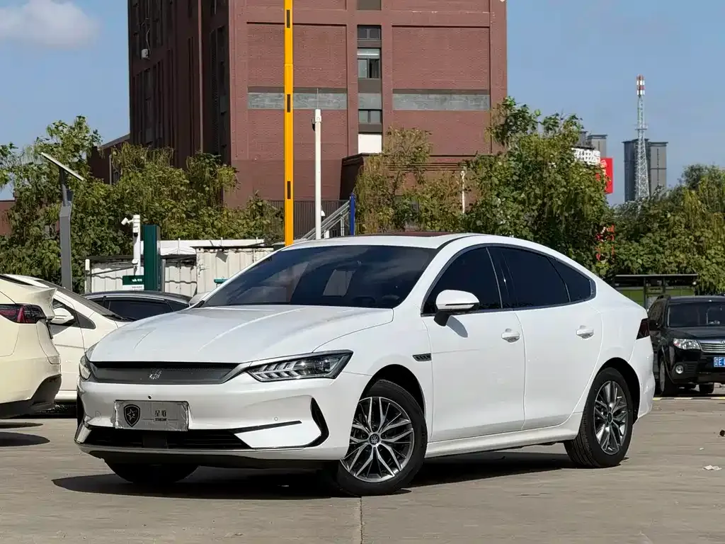 BYD Qin PLUS — фото 1
