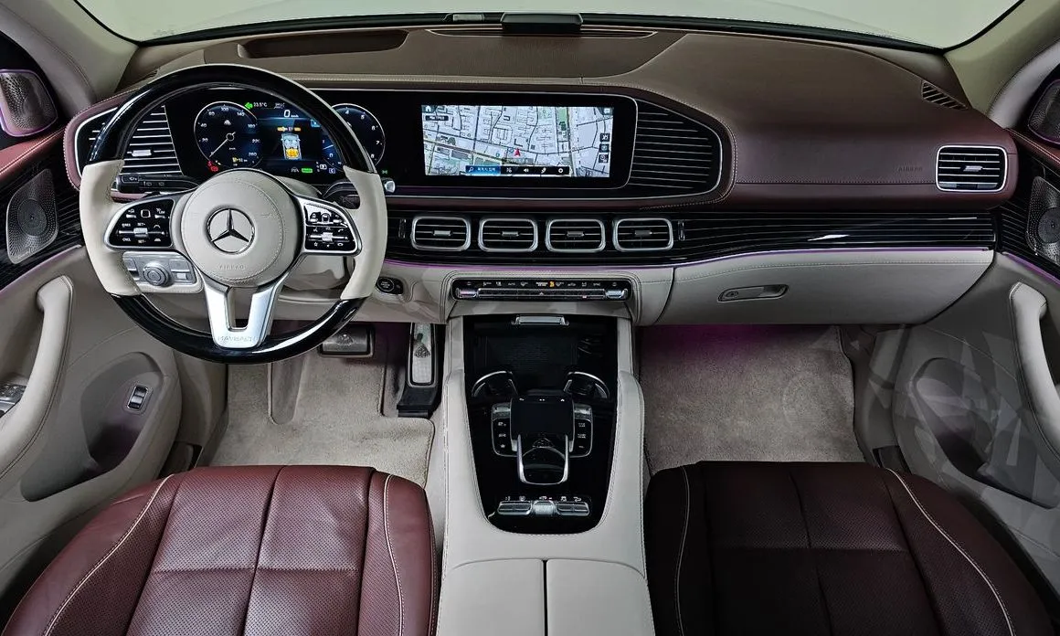 Mercedes-Benz GLS-Class — фото 8
