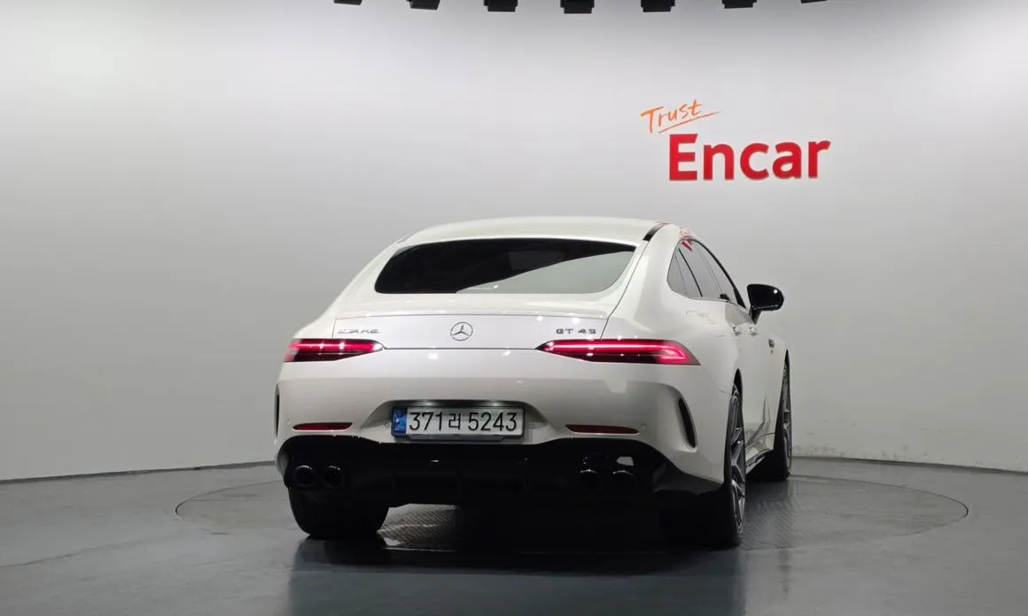 Mercedes-Benz AMG GT — фото 7