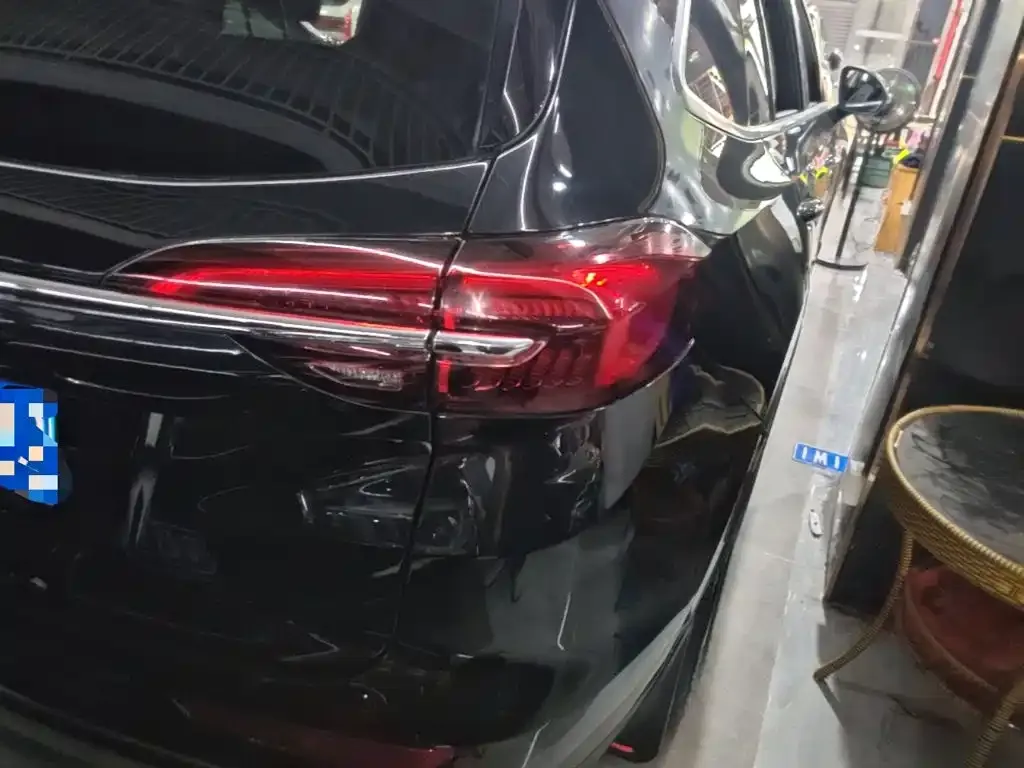 Buick Envision Plus — фото 2