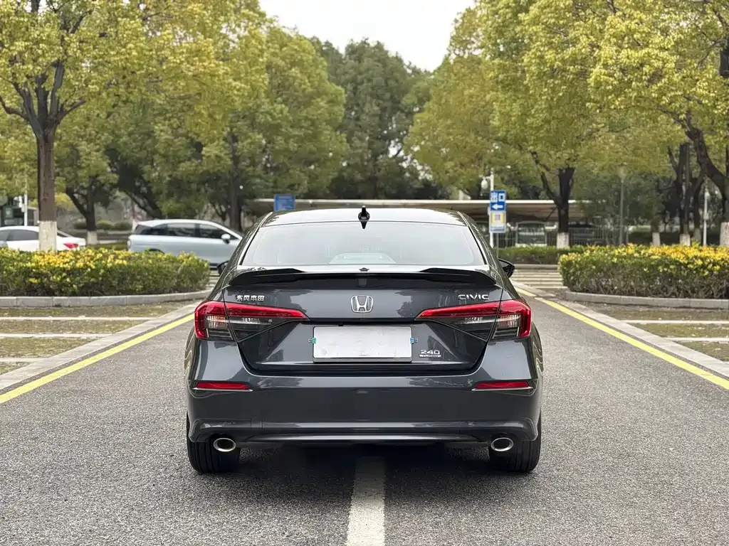 Honda Civic — фото 5