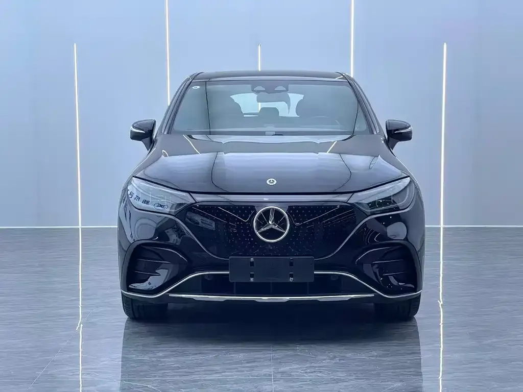 Mercedes-Benz EQE SUV — фото 2