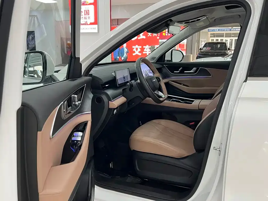 Chery Tiggo 8L — фото 3