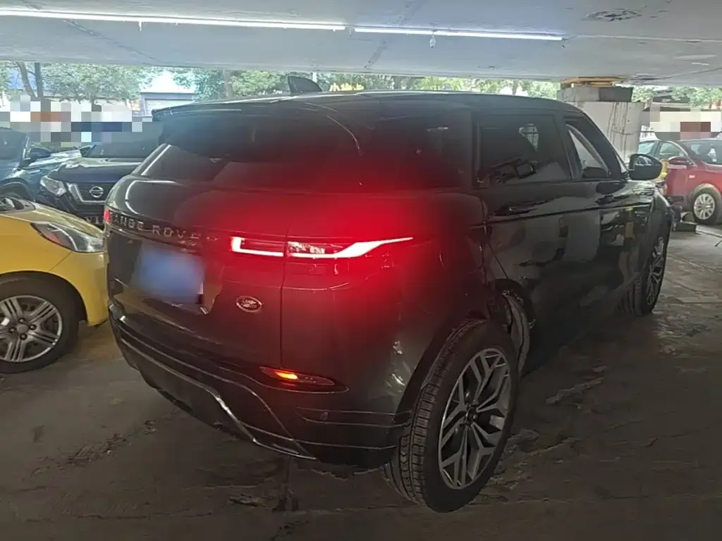 Land Rover Evoque — фото 6
