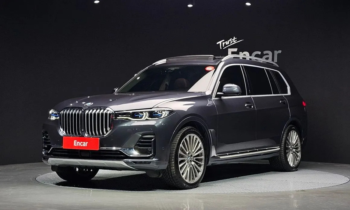 BMW X7 — фото 1