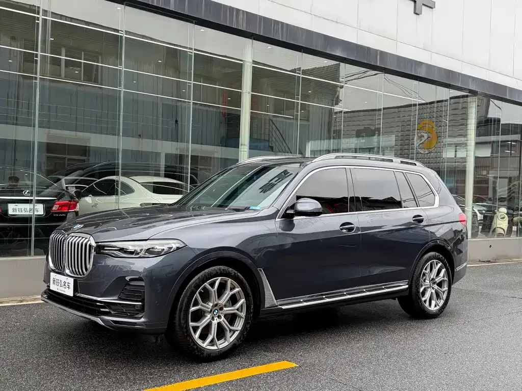 BMW X7 — фото 4