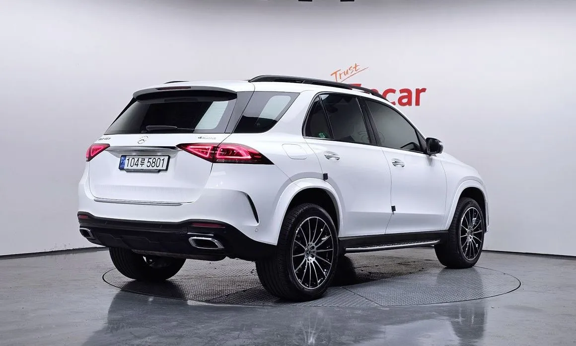 Mercedes-Benz GLE-Class — фото 7