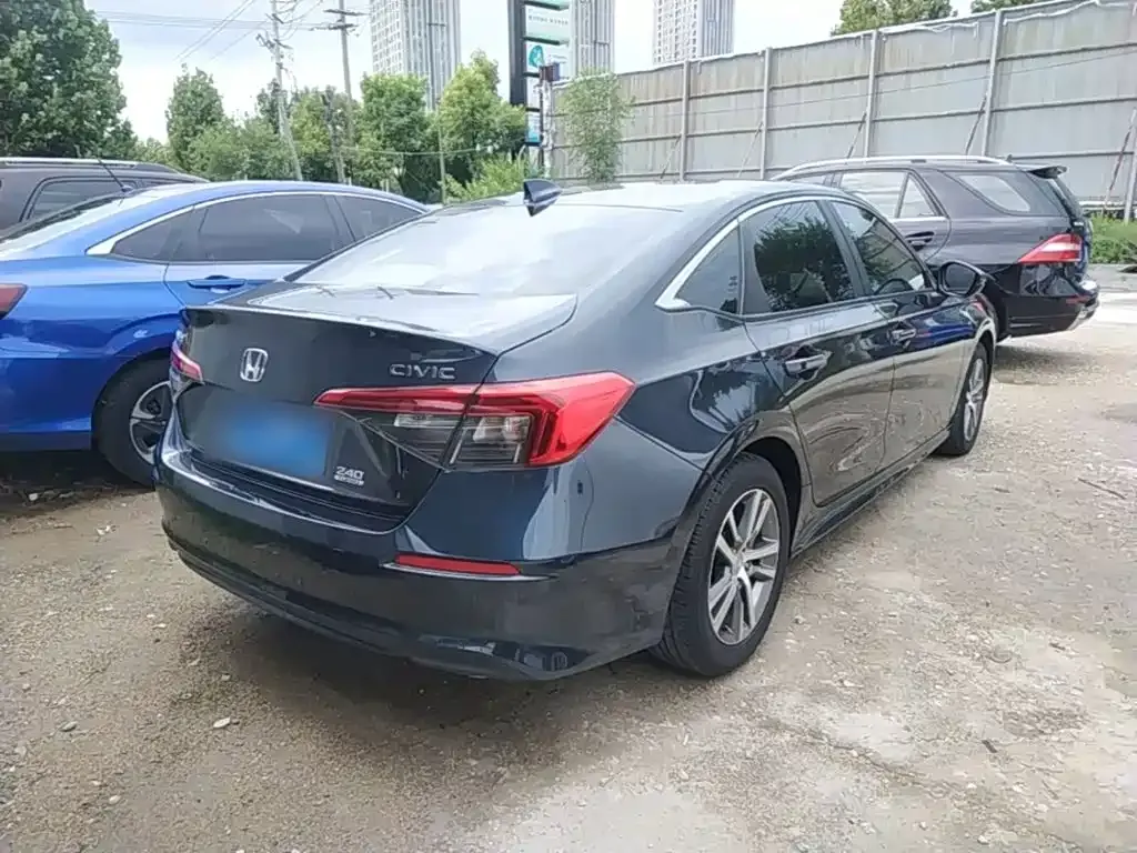 Honda Civic — фото 7