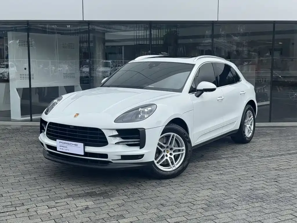 Porsche Macan — фото 1