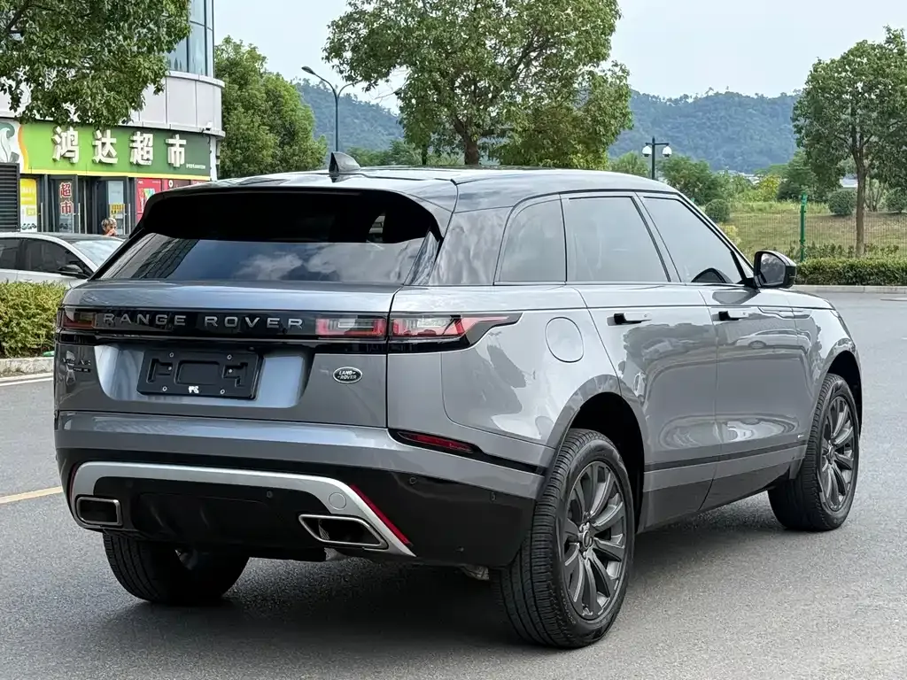 Land Rover Velar — фото 9