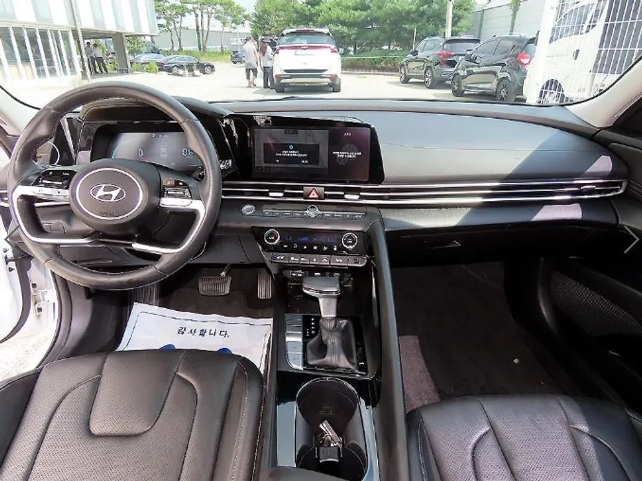Hyundai AVANTE — фото 9