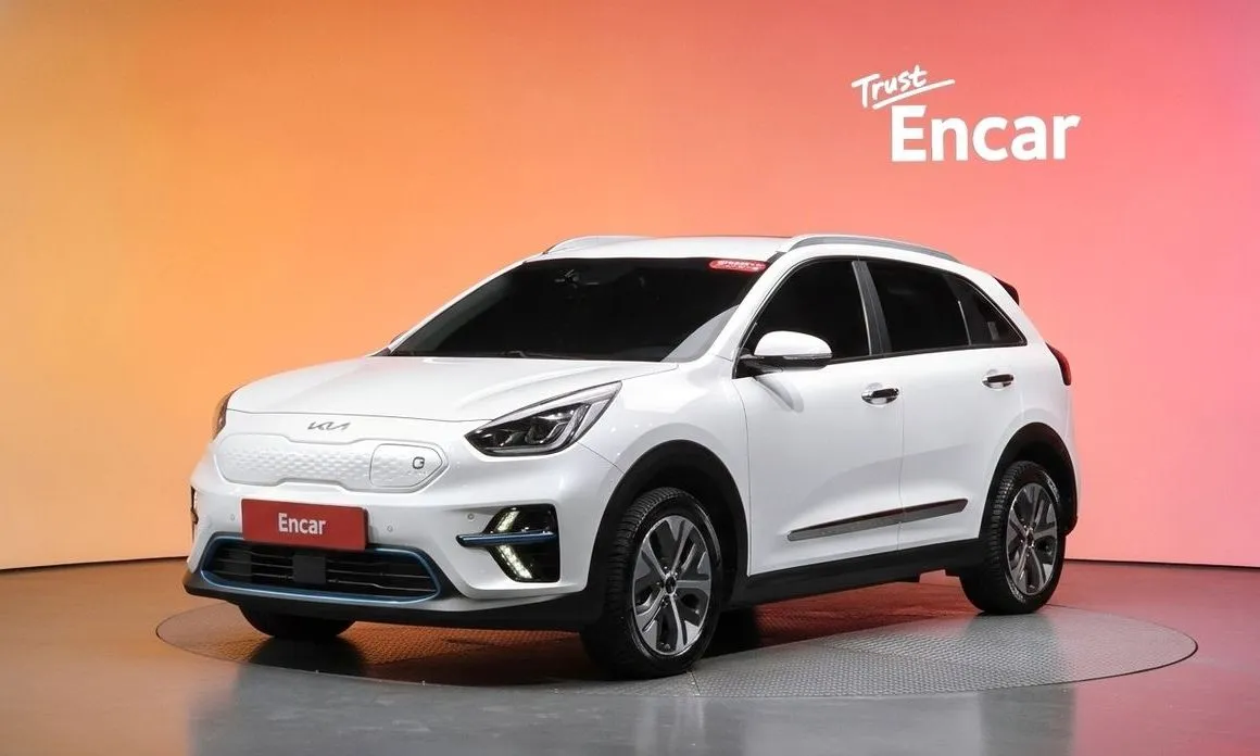 Kia Niro — фото 1