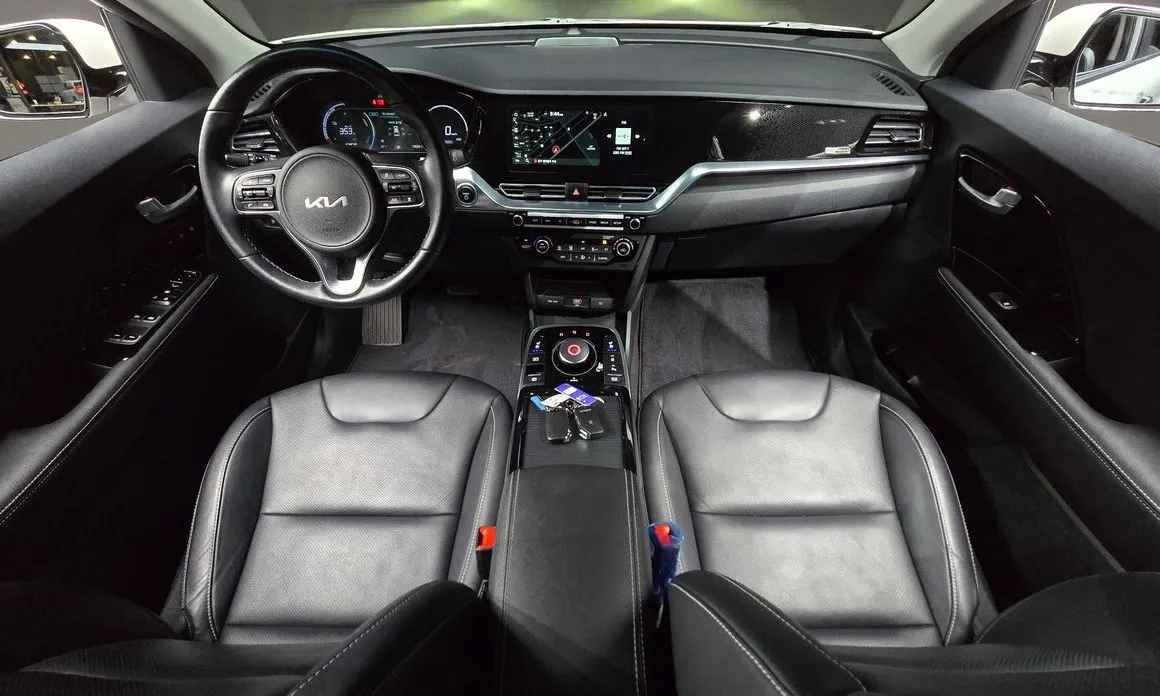 Kia Niro — фото 10
